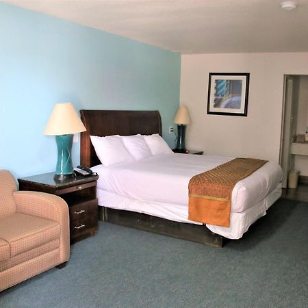 Executive Inn & Suites Cuero Экстерьер фото