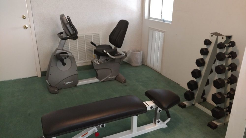 Executive Inn & Suites Cuero Экстерьер фото